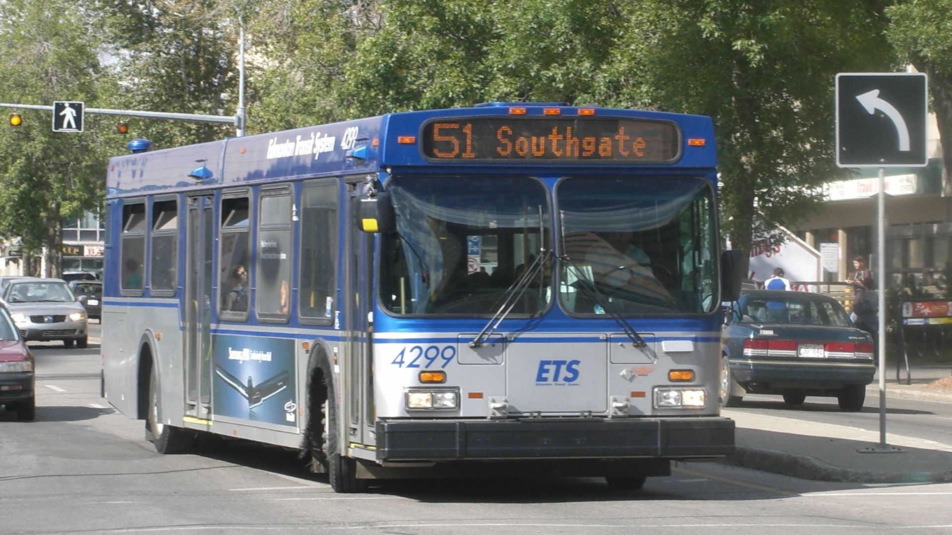 An Edmonton Transit System bus in white and blue livery